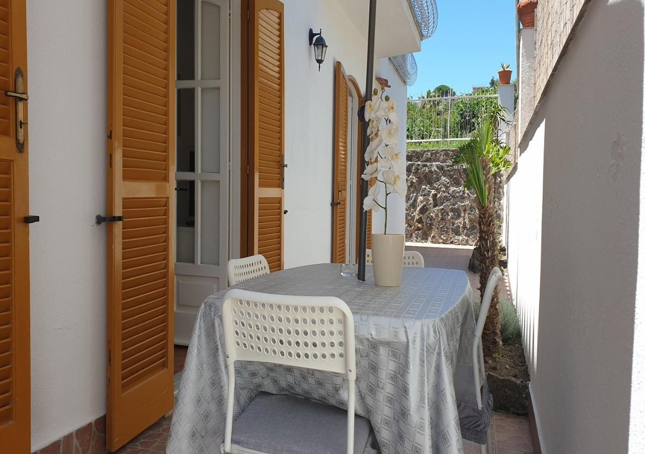 Lacco Ameno  Holiday Apartments מראה חיצוני תמונה