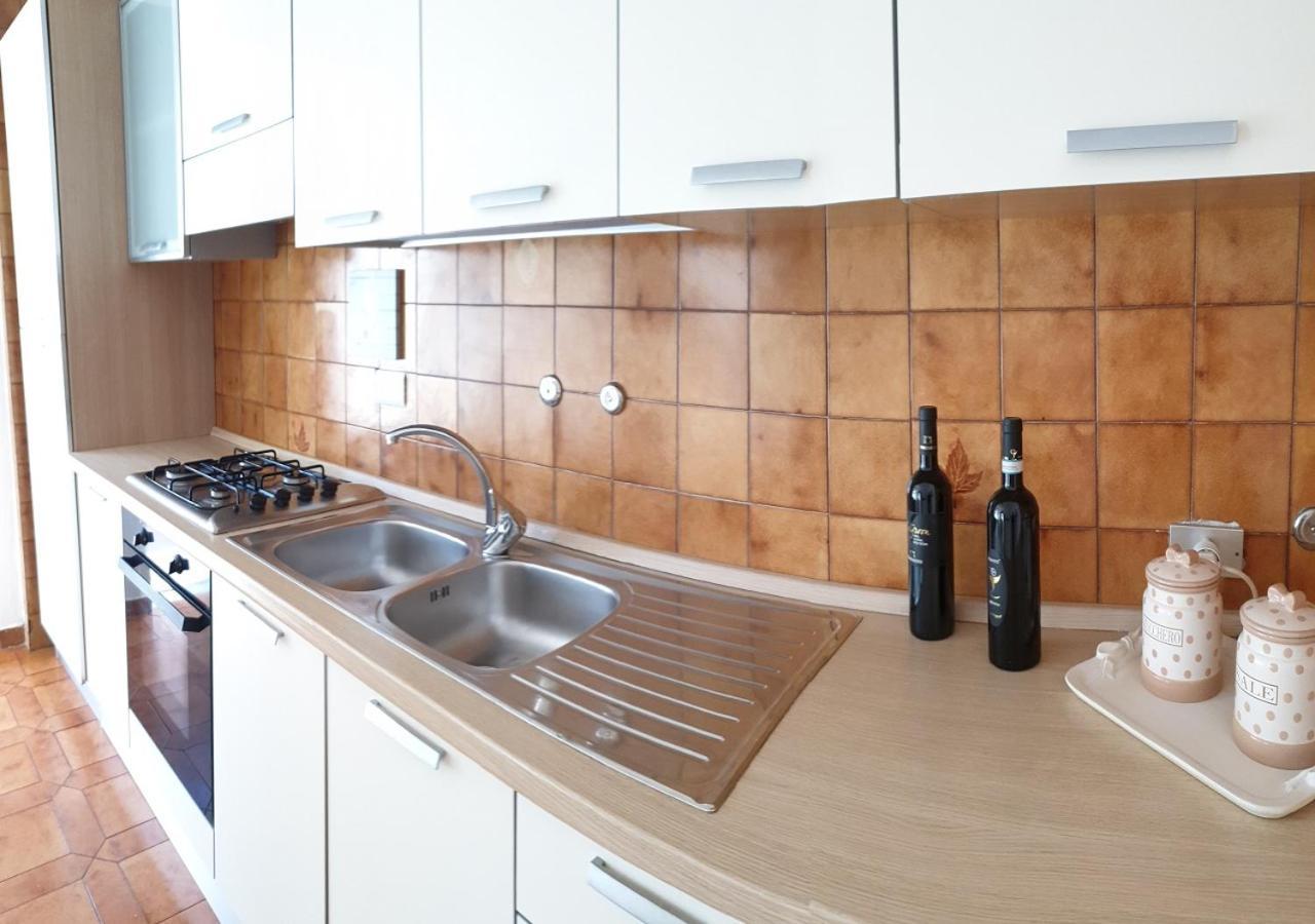 Lacco Ameno  Holiday Apartments מראה חיצוני תמונה